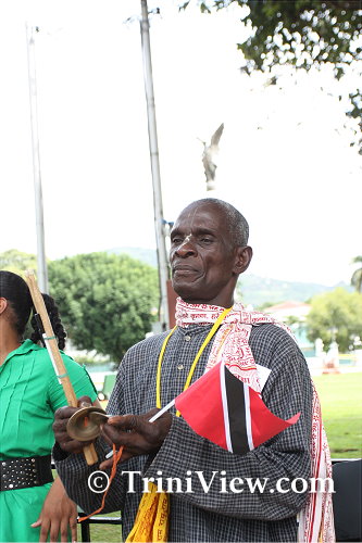 secM0701113384.jpg